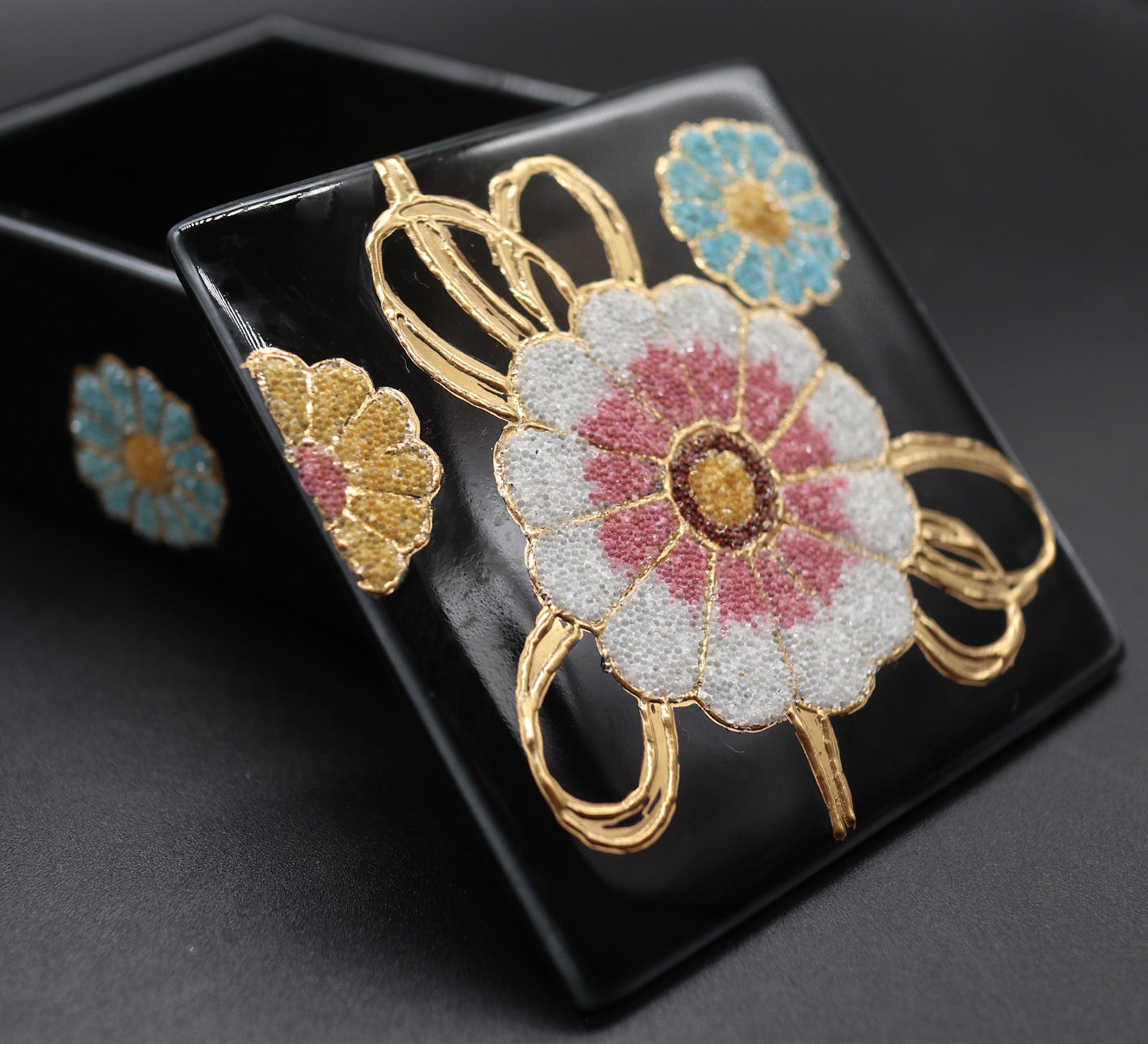 コラレン菊の小箱